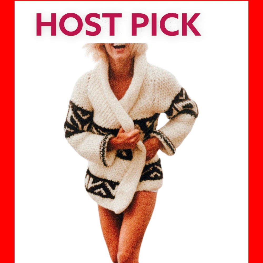 🔔HOST PICK🔔Sweater from 60s like one Marilyn Monroe wore UNISEX